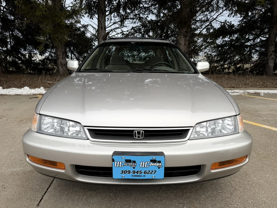 1996 Honda Accord 5th Gen - Image 27 of 31