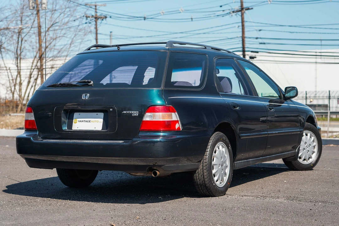 1996 Honda Accord 5th Gen - Image 6 of 31