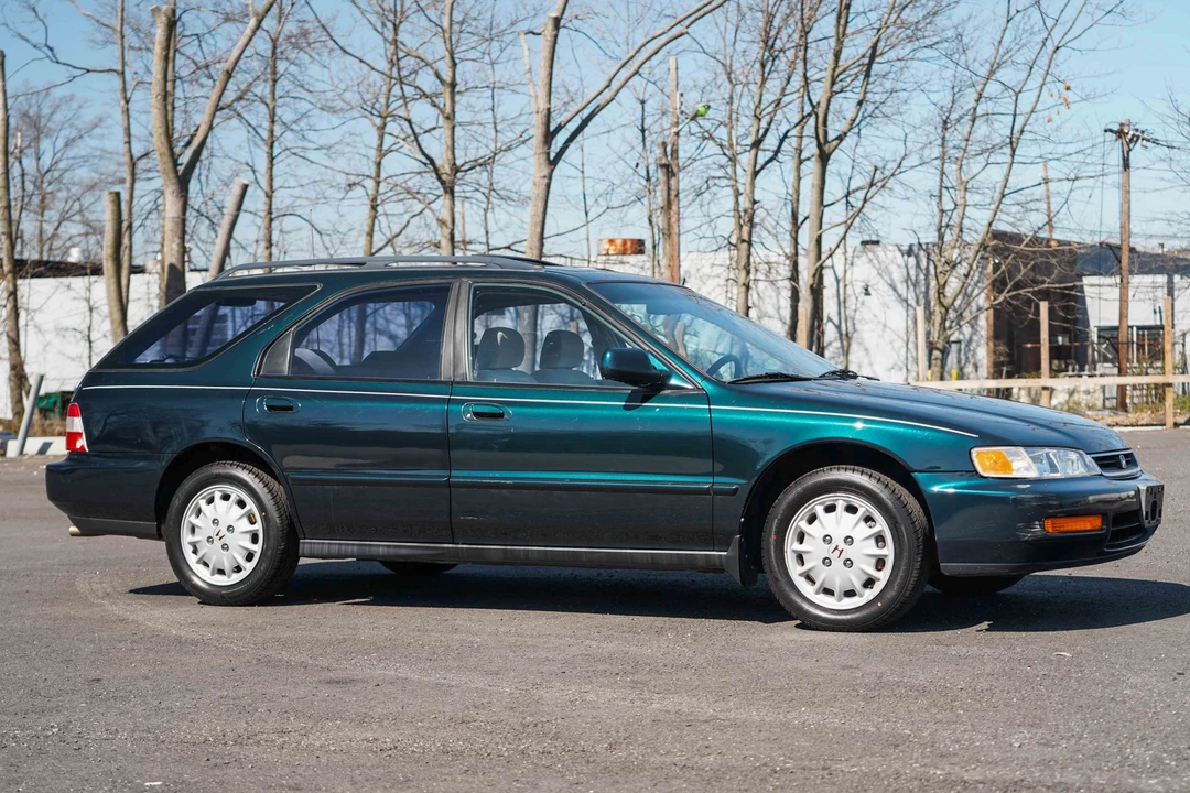 1996 Honda Accord 5th Gen - Image 10 of 31