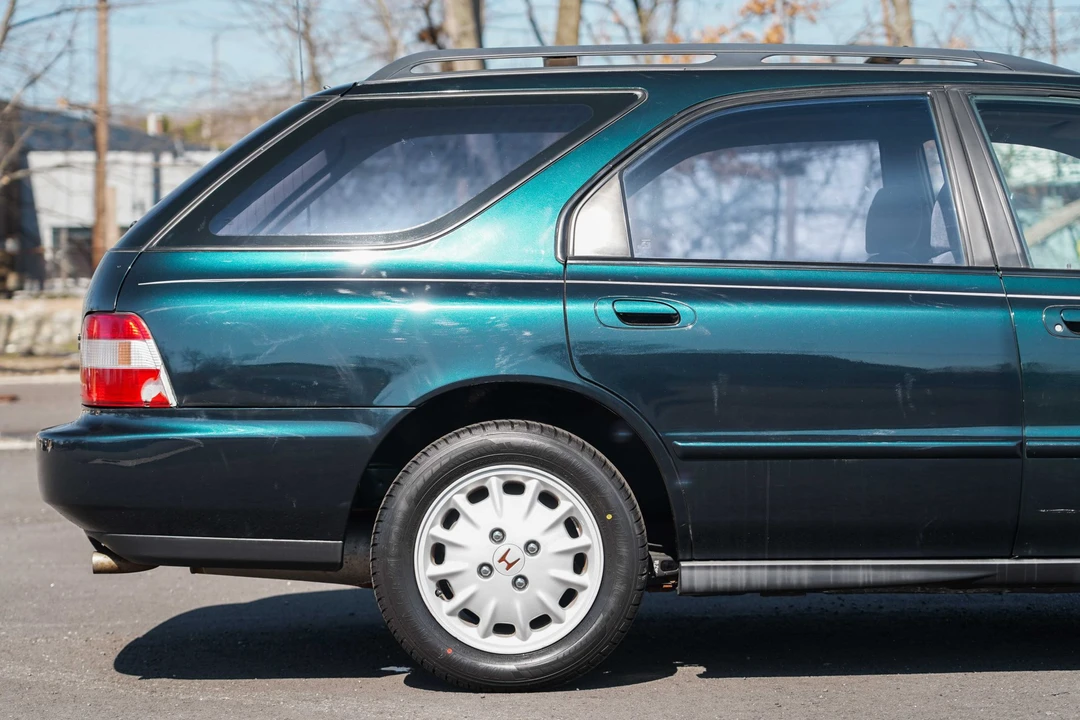 1996 Honda Accord 5th Gen - Image 15 of 31