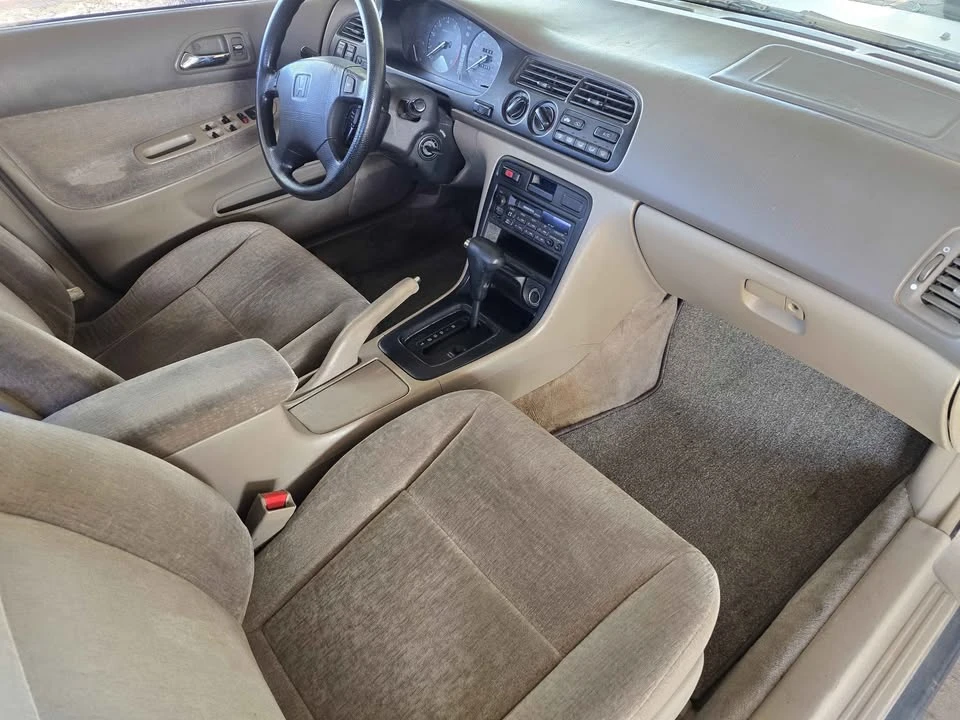 1996 Honda Accord 5th Gen - Image 9 of 17