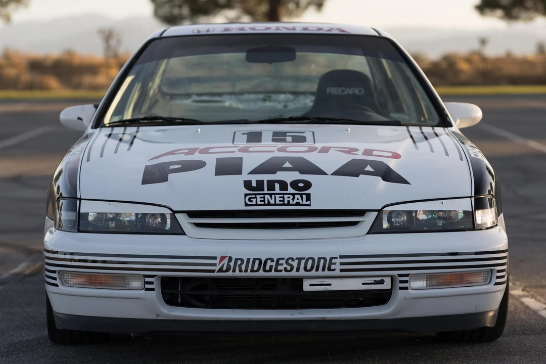 1996 Honda Accord 5th Gen - Image 2 of 31