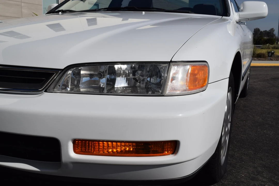 1996 Honda Accord 5th Gen - Image 15 of 17