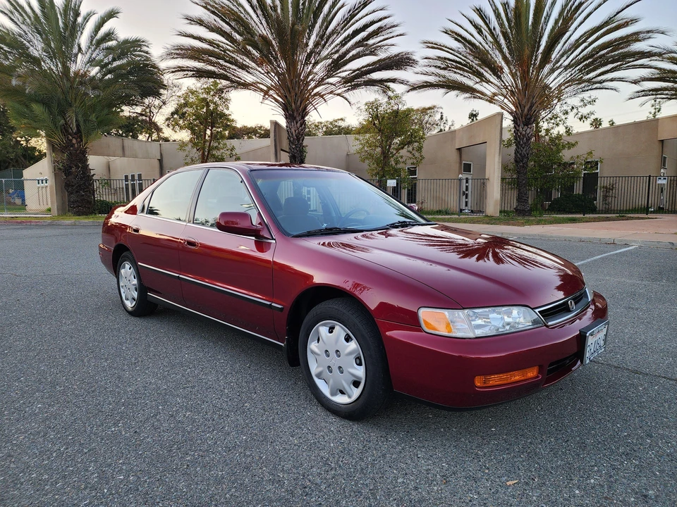 1996 Honda Accord 5th Gen - Image 24 of 31
