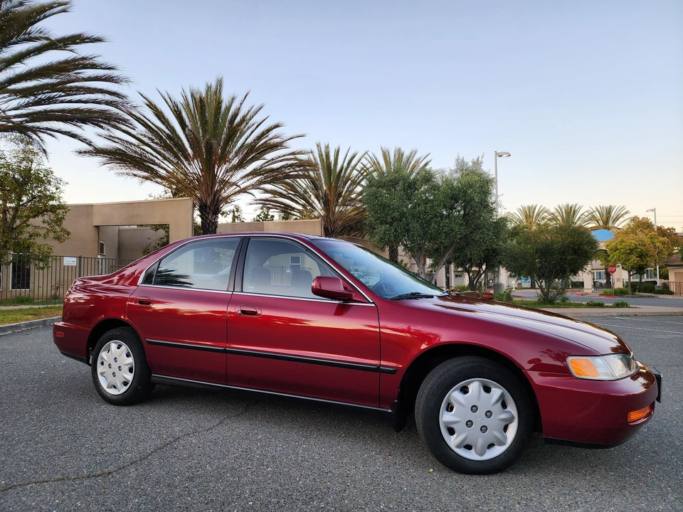 1996 Honda Accord 5th Gen - Image 22 of 31