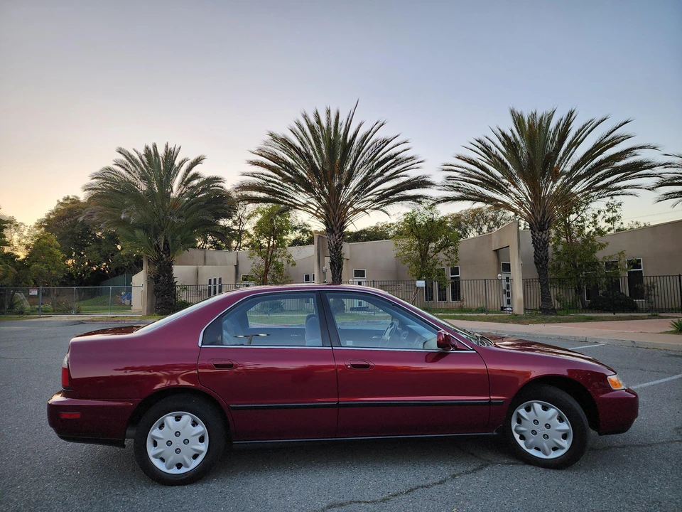 1996 Honda Accord 5th Gen - Image 21 of 31