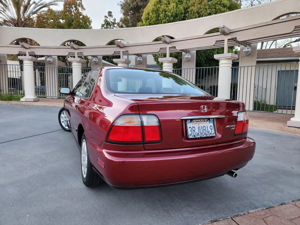 1996 Honda Accord 5th Gen - Image 13 of 31