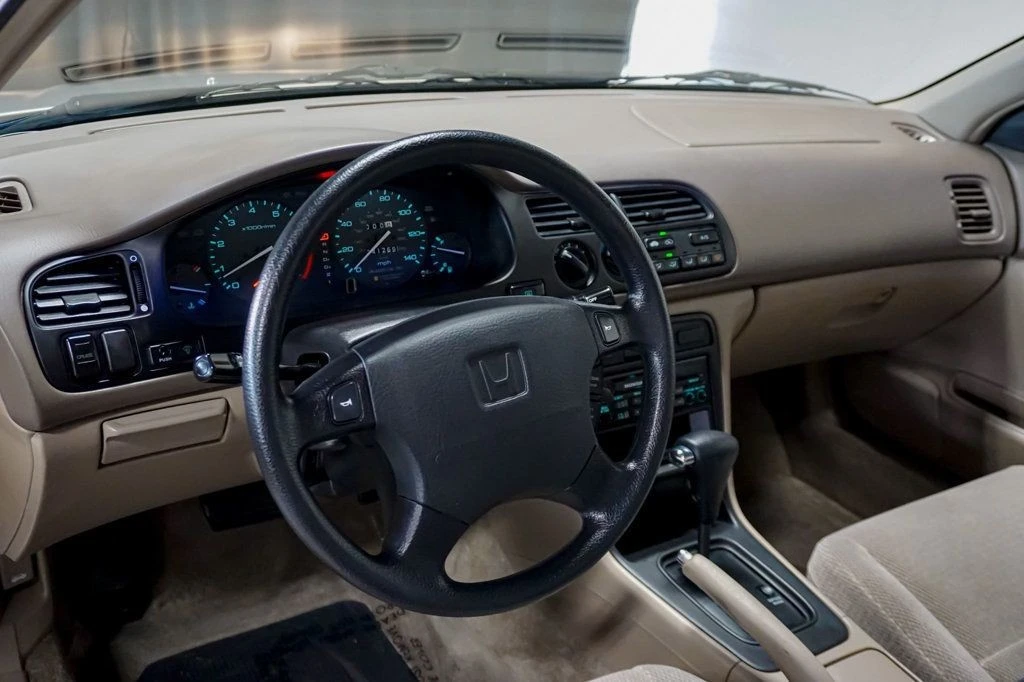 1996 Honda Accord 5th Gen - Image 10 of 12