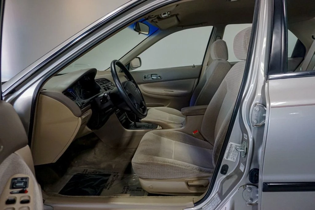 1996 Honda Accord 5th Gen - Image 8 of 12