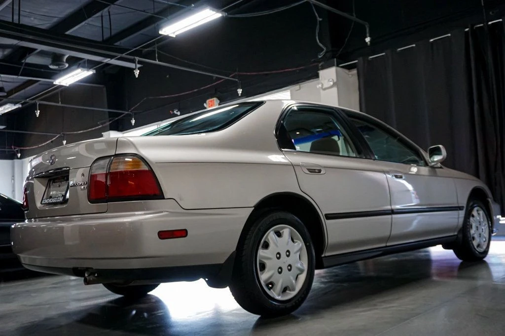 1996 Honda Accord 5th Gen - Image 6 of 12