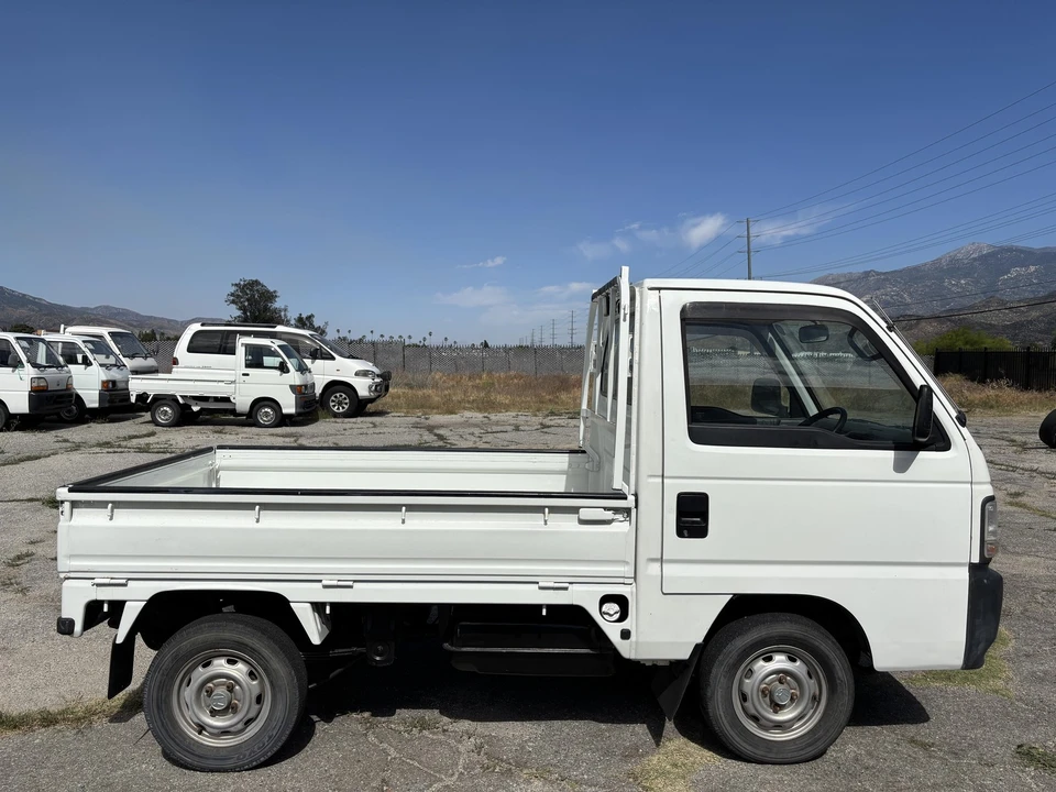 1996 Honda Acty 2nd Gen - Image 2 of 31