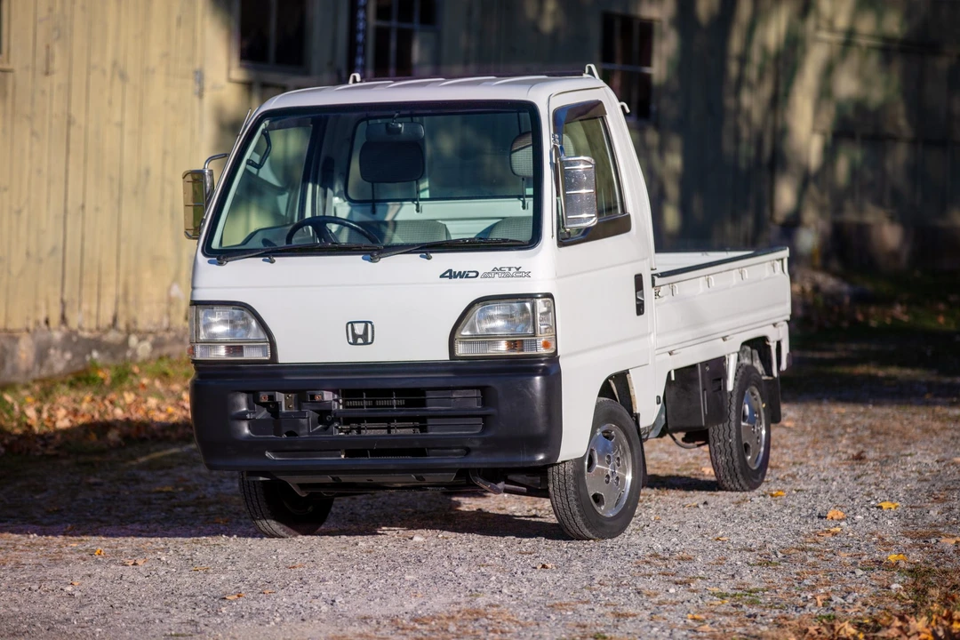 1996 Honda Acty 2nd Gen - Image 2 of 31