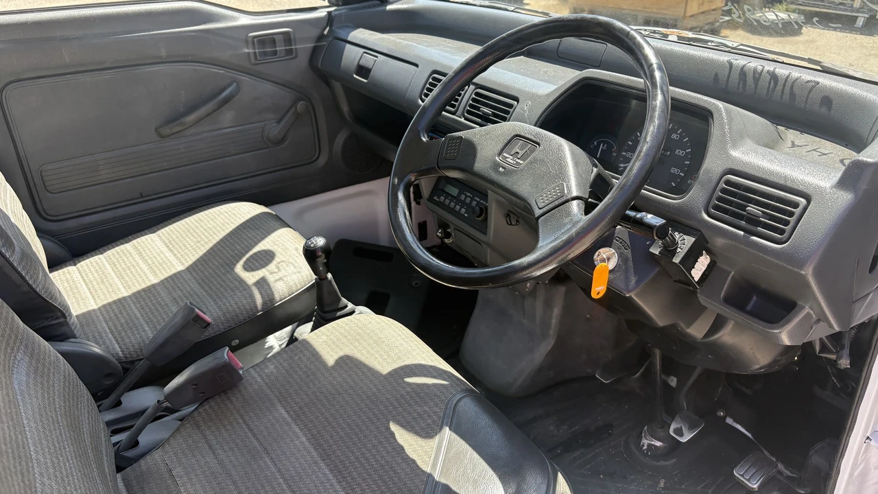 1996 Honda Acty 2nd Gen - Image 13 of 31