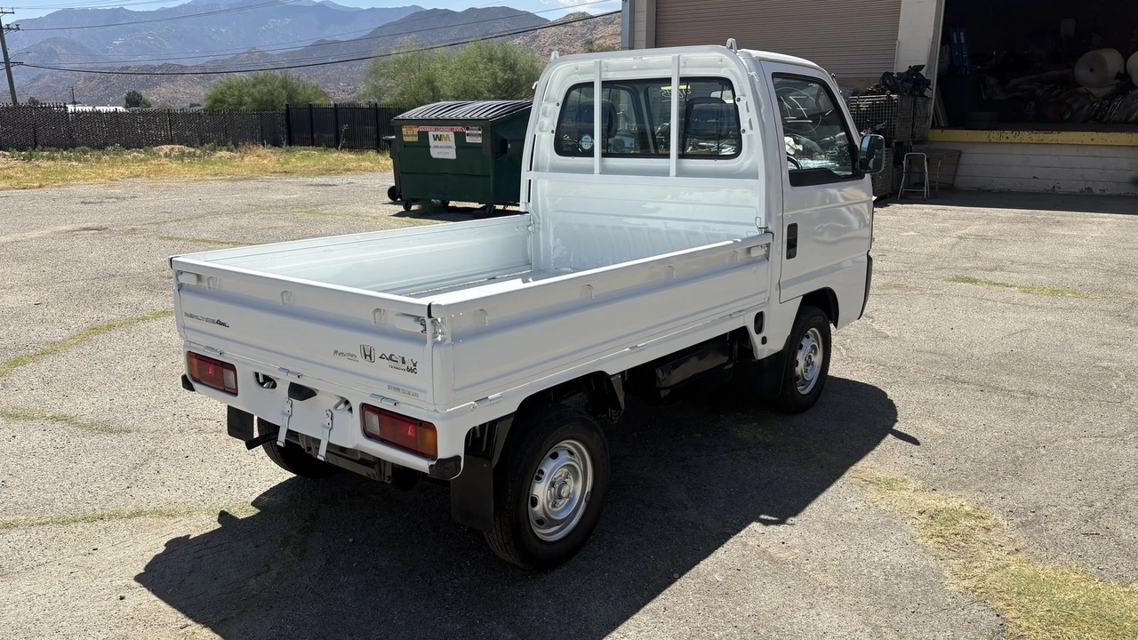 1996 Honda Acty 2nd Gen - Image 7 of 31