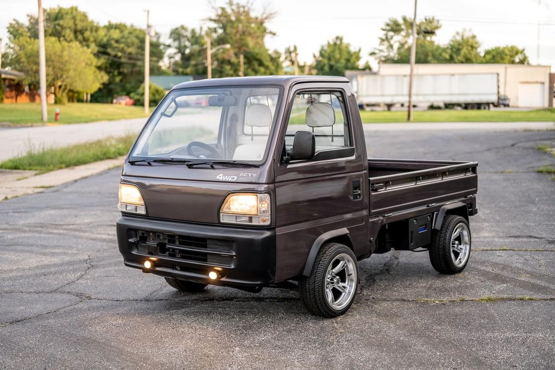1996 Honda Acty 2nd Gen - Image 2 of 31