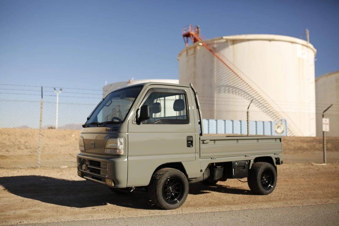 1996 Honda Acty 2nd Gen - Image 2 of 31
