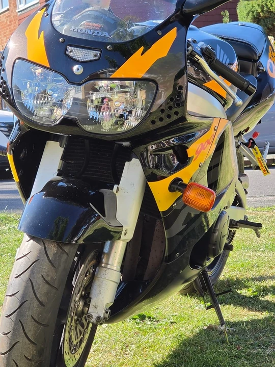 1996 Honda CBR - Image 20 of 30