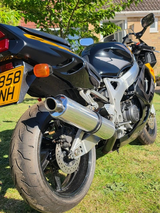 1996 Honda CBR - Image 25 of 30