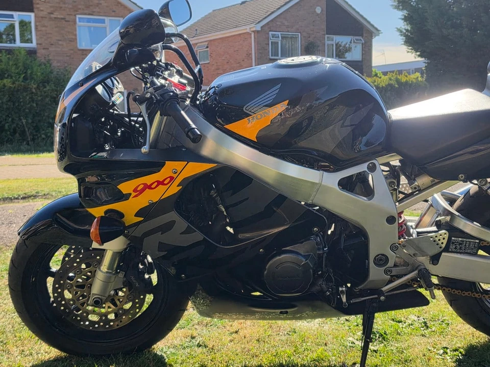 1996 Honda CBR - Image 26 of 30