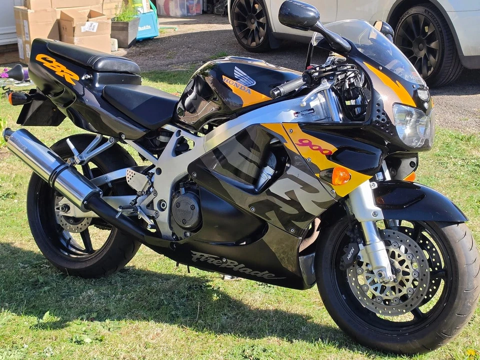 1996 Honda CBR - Image 5 of 30