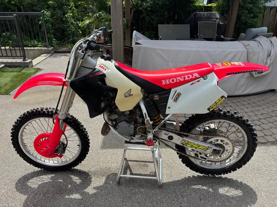 1996 Honda CR - Image 3 of 11