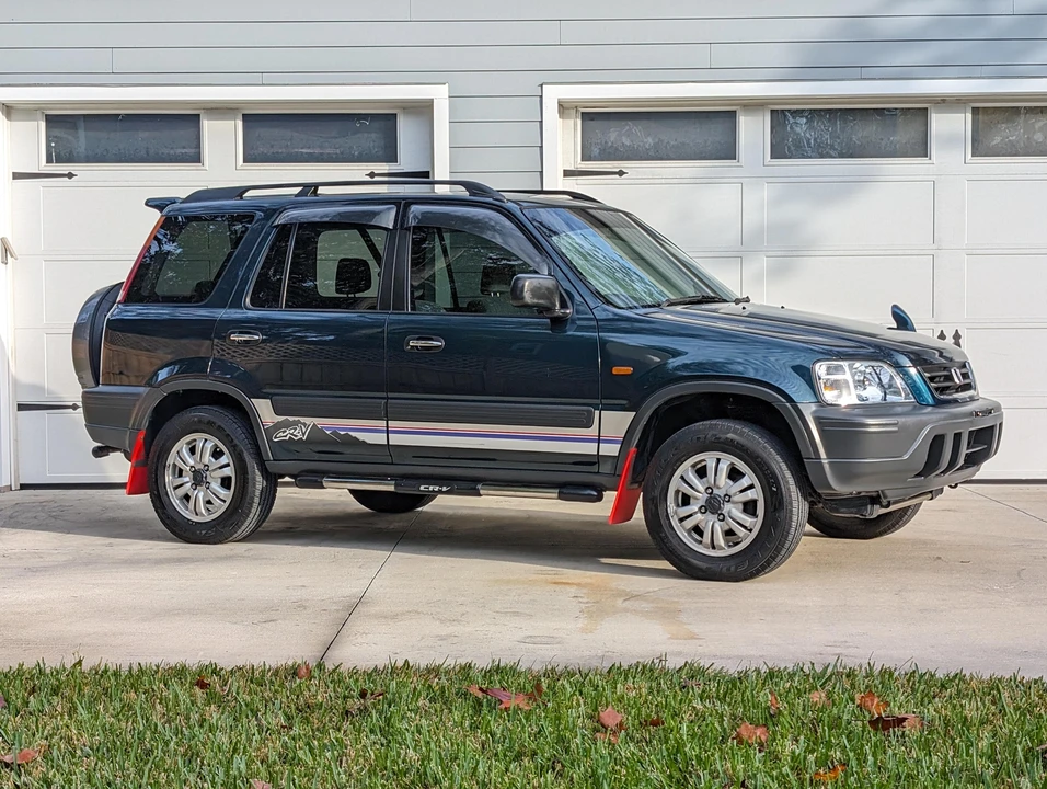 1996 Honda CR-V 1st Gen - Image 10 of 31