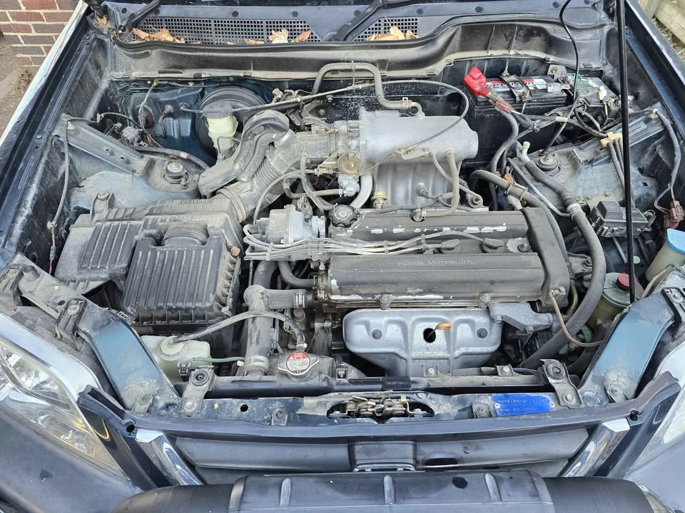 1996 Honda CR-V - Image 2 of 16