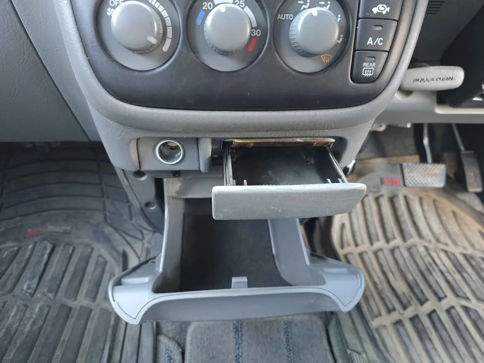 1996 Honda CR-V - Image 12 of 16