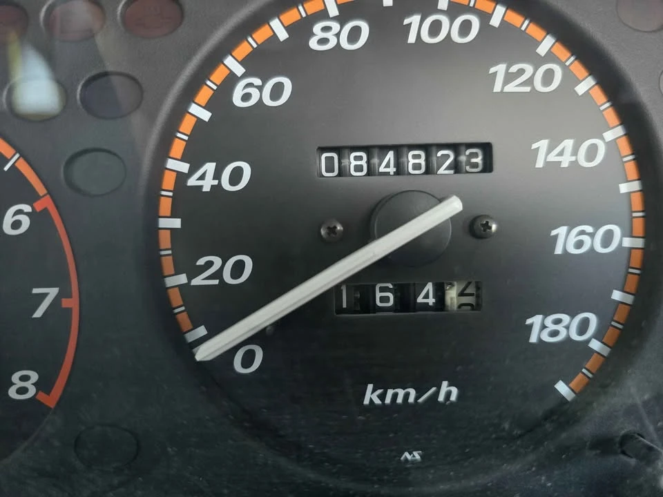 1996 Honda CR-V - Image 13 of 16