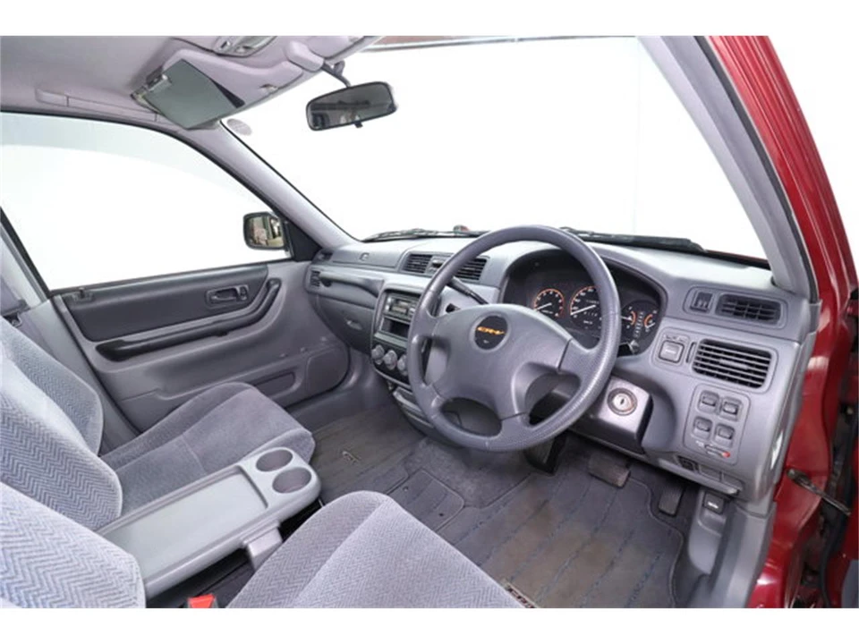 1996 Honda CR-V 1st Gen - Image 9 of 31