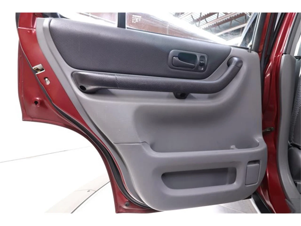1996 Honda CR-V 1st Gen - Image 21 of 31