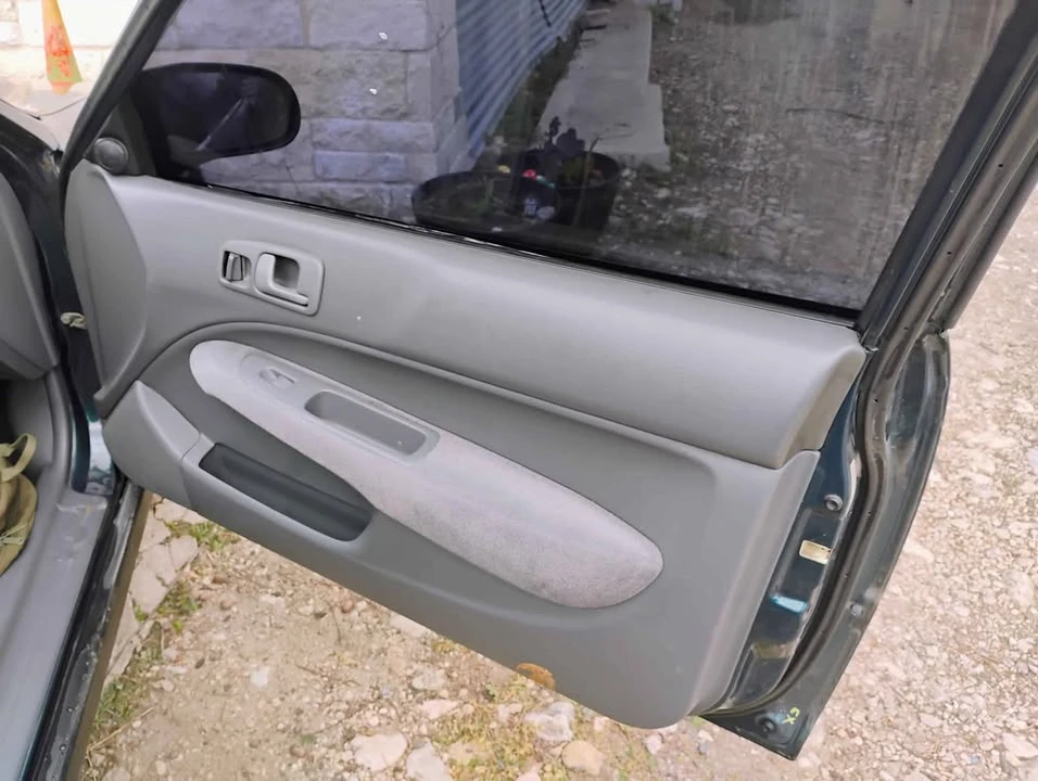 1996 Honda EK Civic - Image 5 of 7