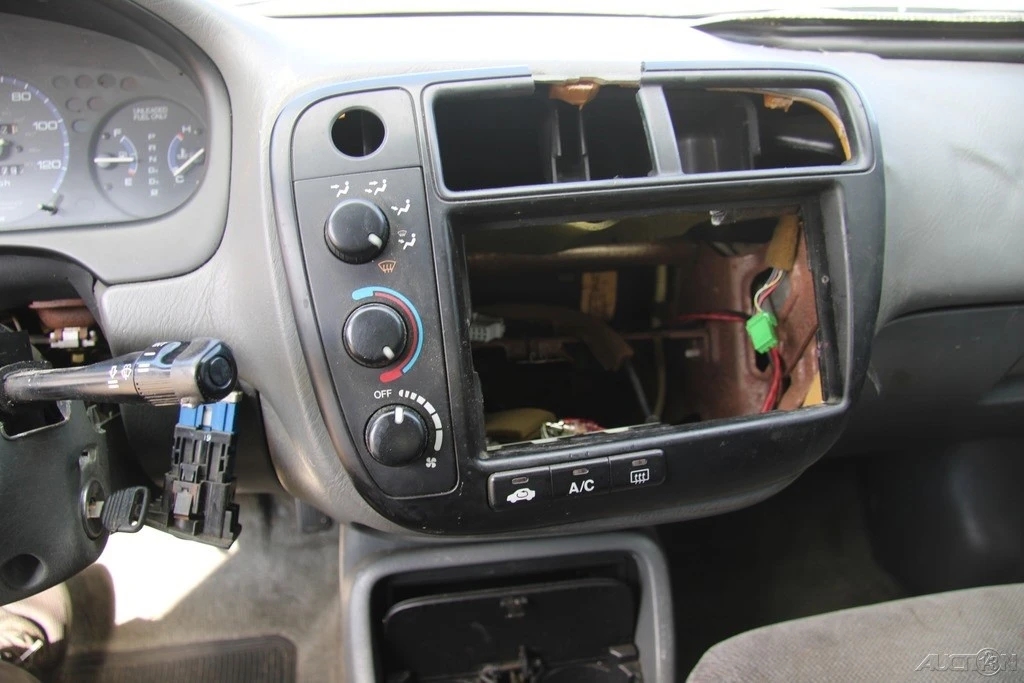 1996 Honda EK Civic - Image 16 of 21