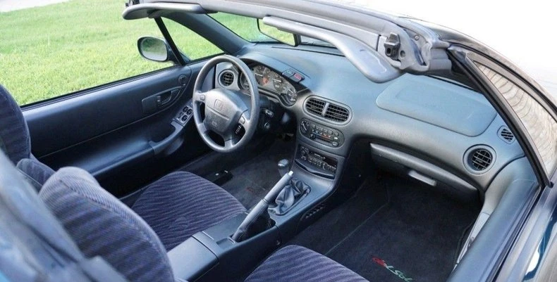1996 Honda Del Sol - Image 10 of 13