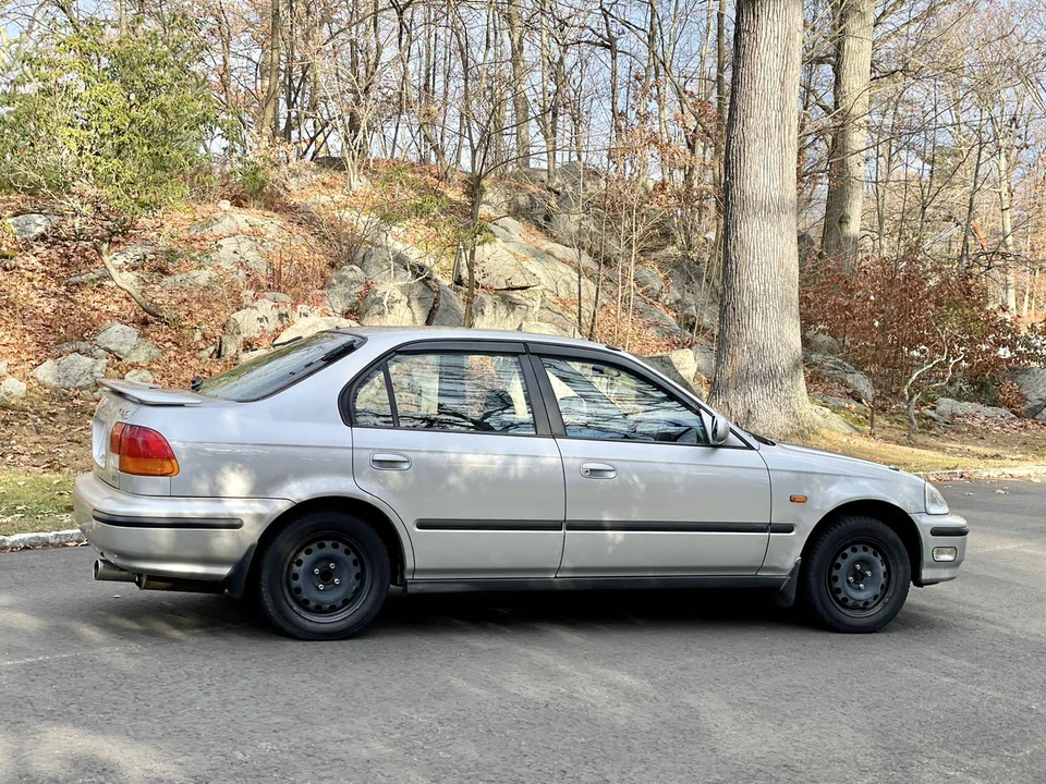 1996 Honda EK Civic - Image 22 of 31