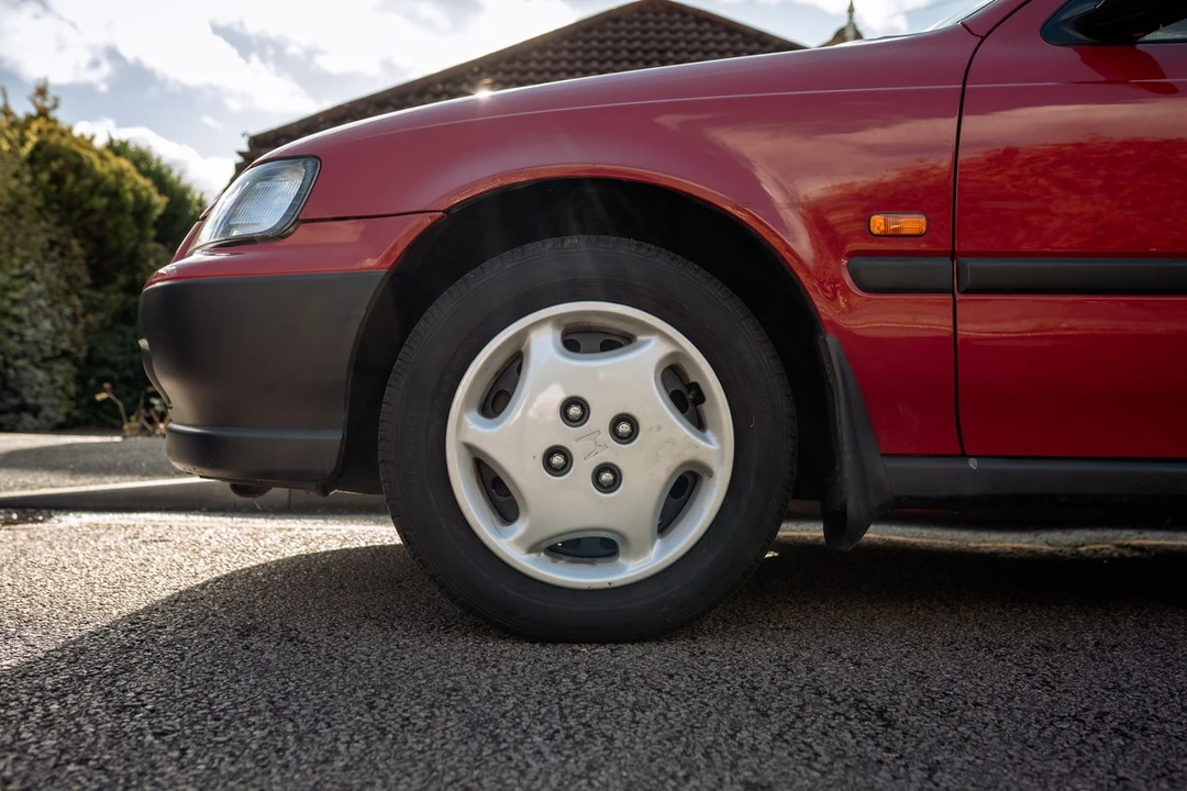 1996 Honda EK Civic - Image 26 of 30