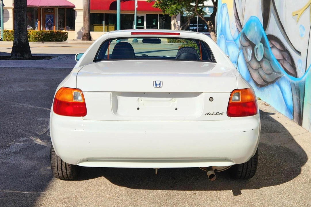 1996 Honda Del Sol - Image 5 of 31