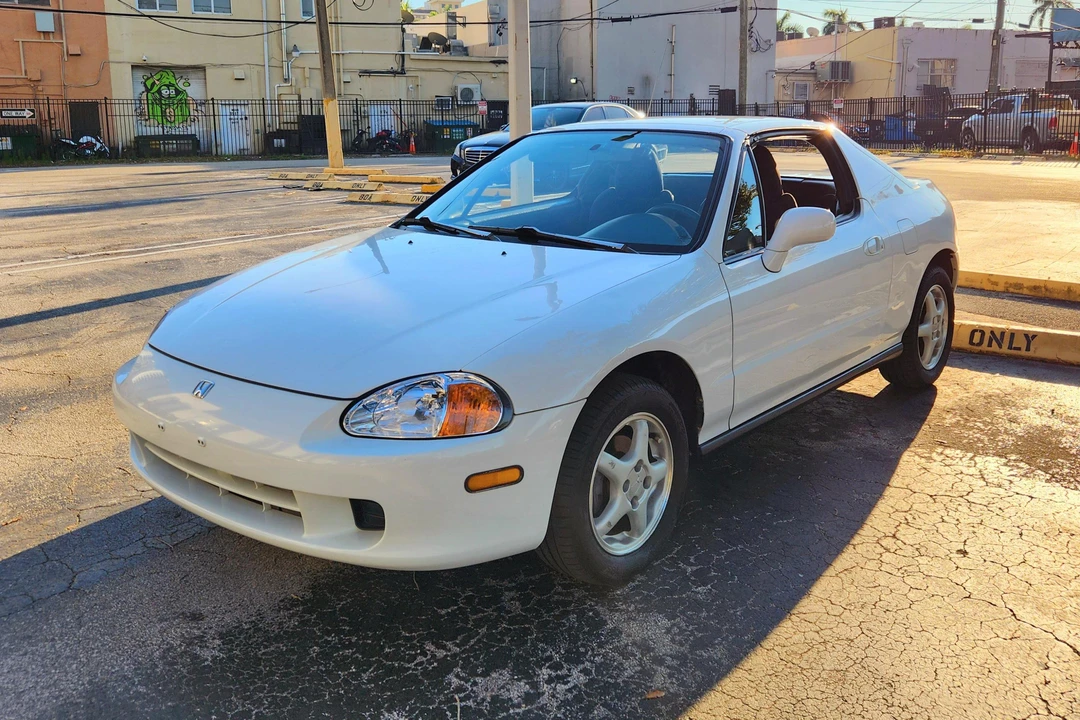 1996 Honda Del Sol - Image 21 of 31