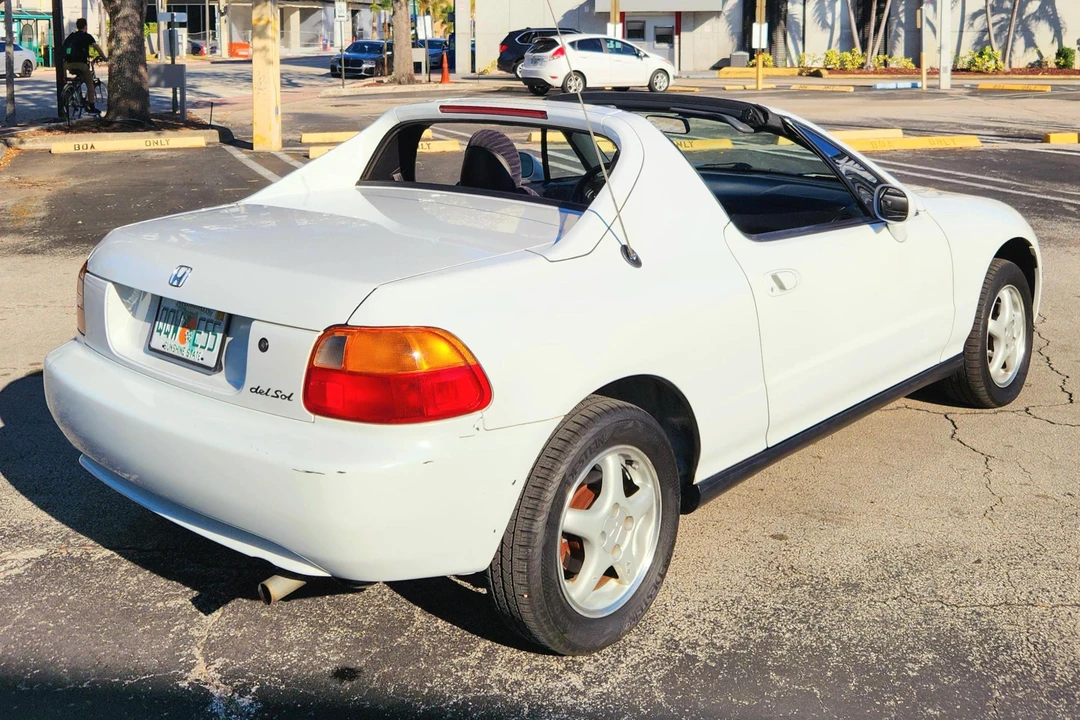 1996 Honda Del Sol - Image 4 of 31