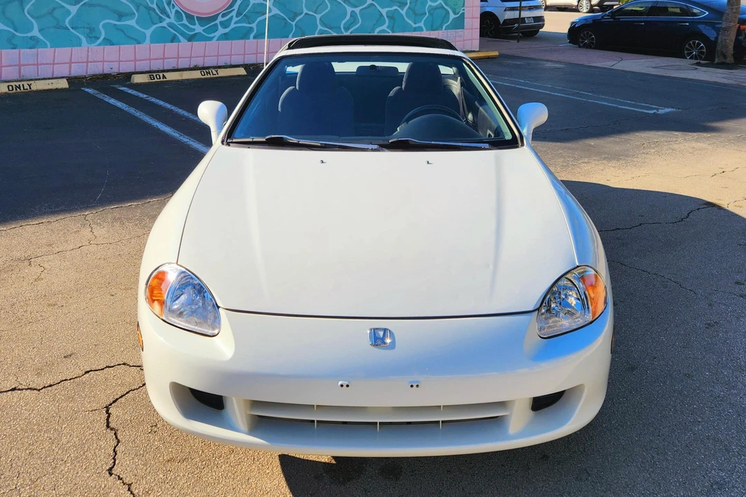 1996 Honda Del Sol - Image 2 of 31