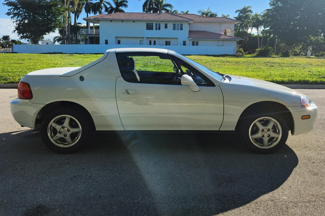 1996 Honda Del Sol - Image 29 of 31