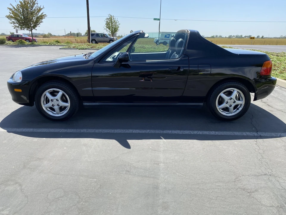 1996 Honda Del Sol - Image 10 of 31