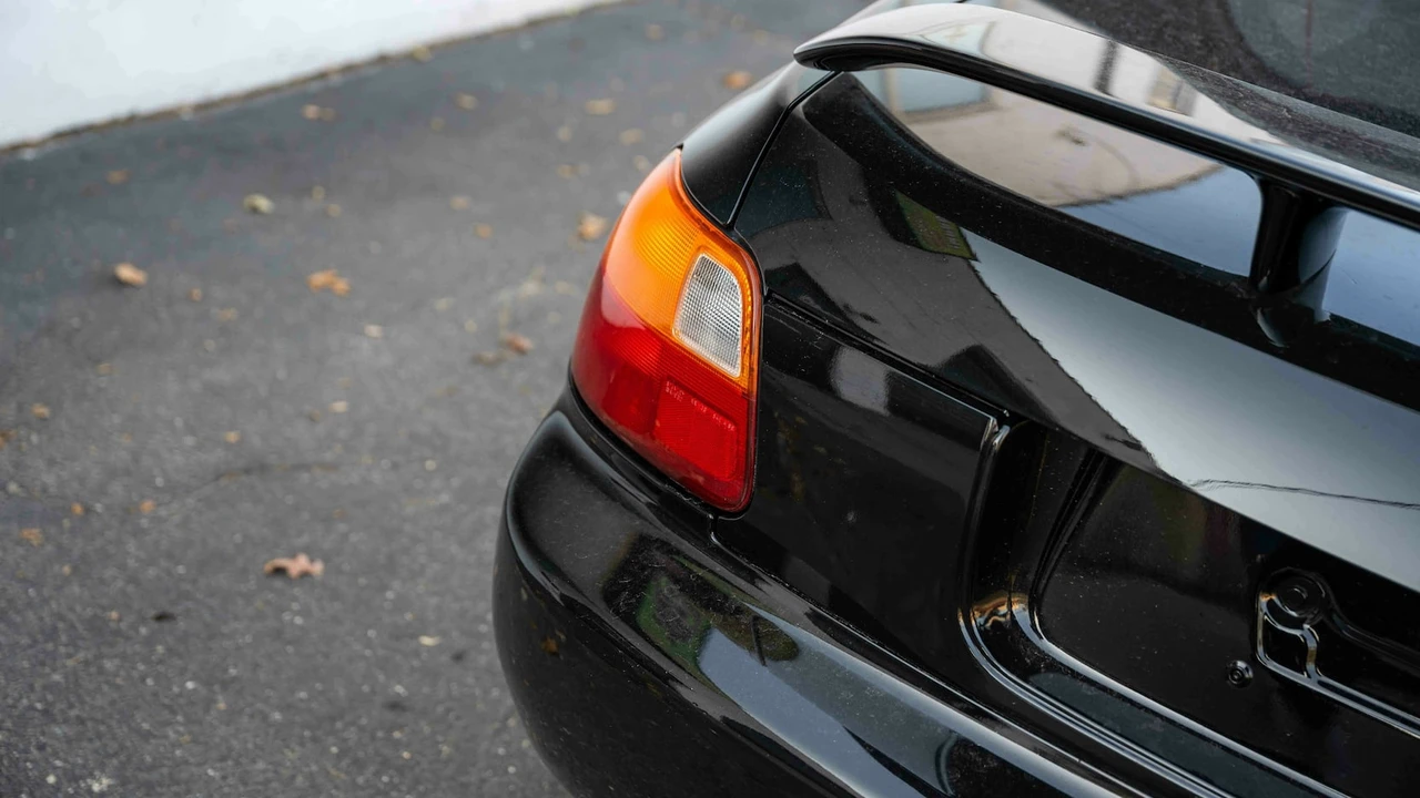 1996 Honda Del Sol - Image 11 of 15