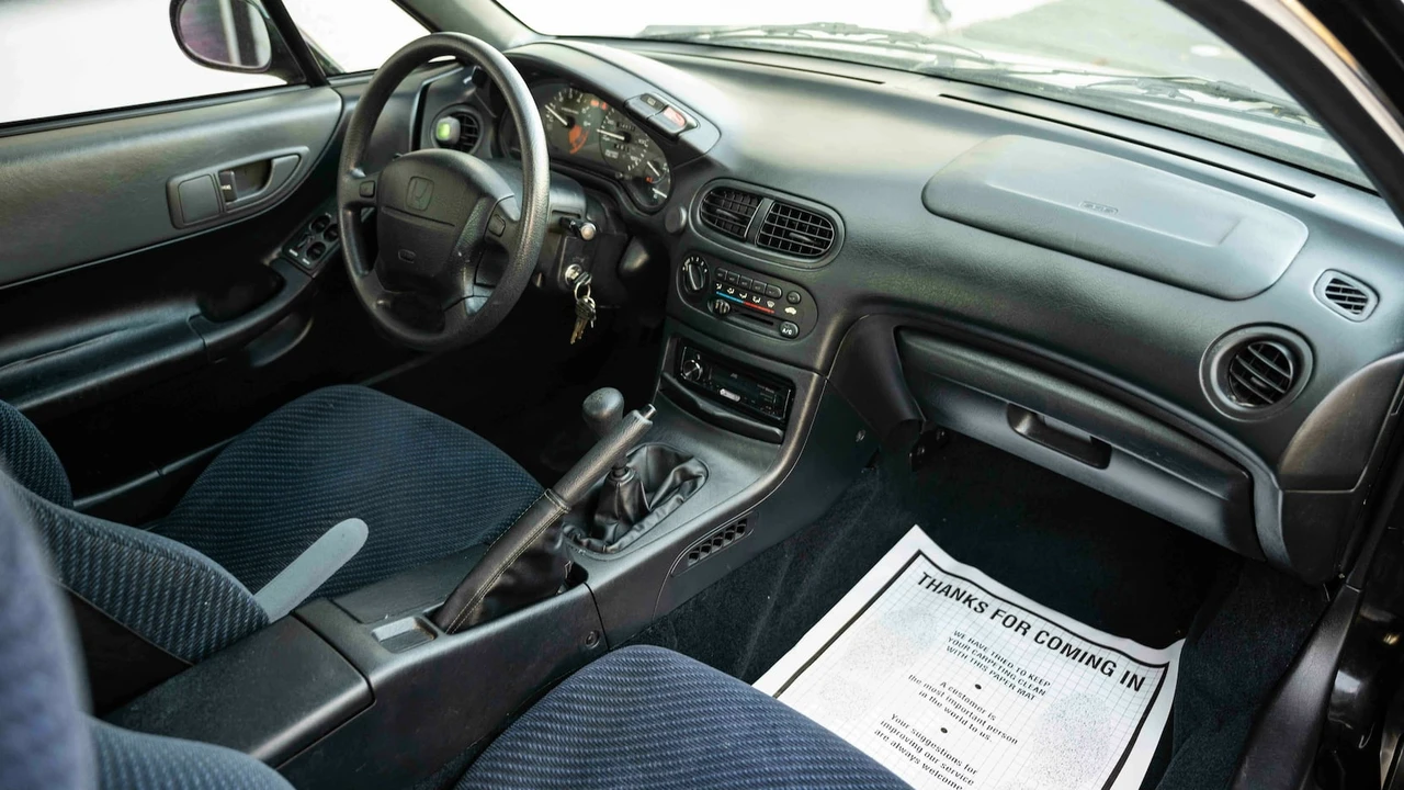 1996 Honda Del Sol - Image 5 of 15