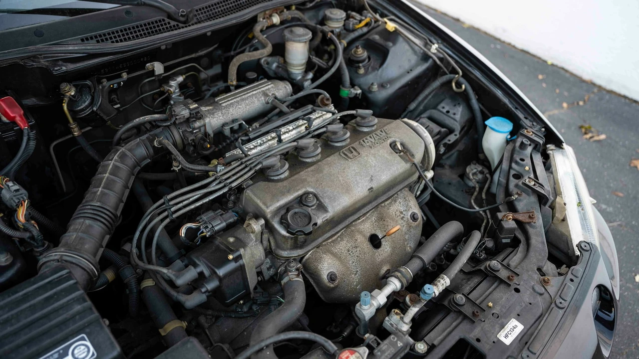 1996 Honda Del Sol - Image 7 of 15