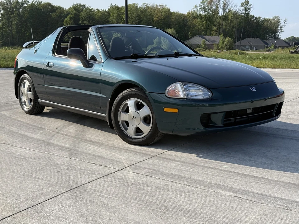 1996 Honda Del Sol - Image 10 of 31