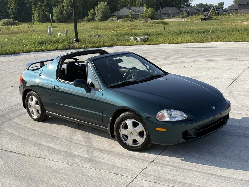 1996 Honda Del Sol - Image 9 of 31
