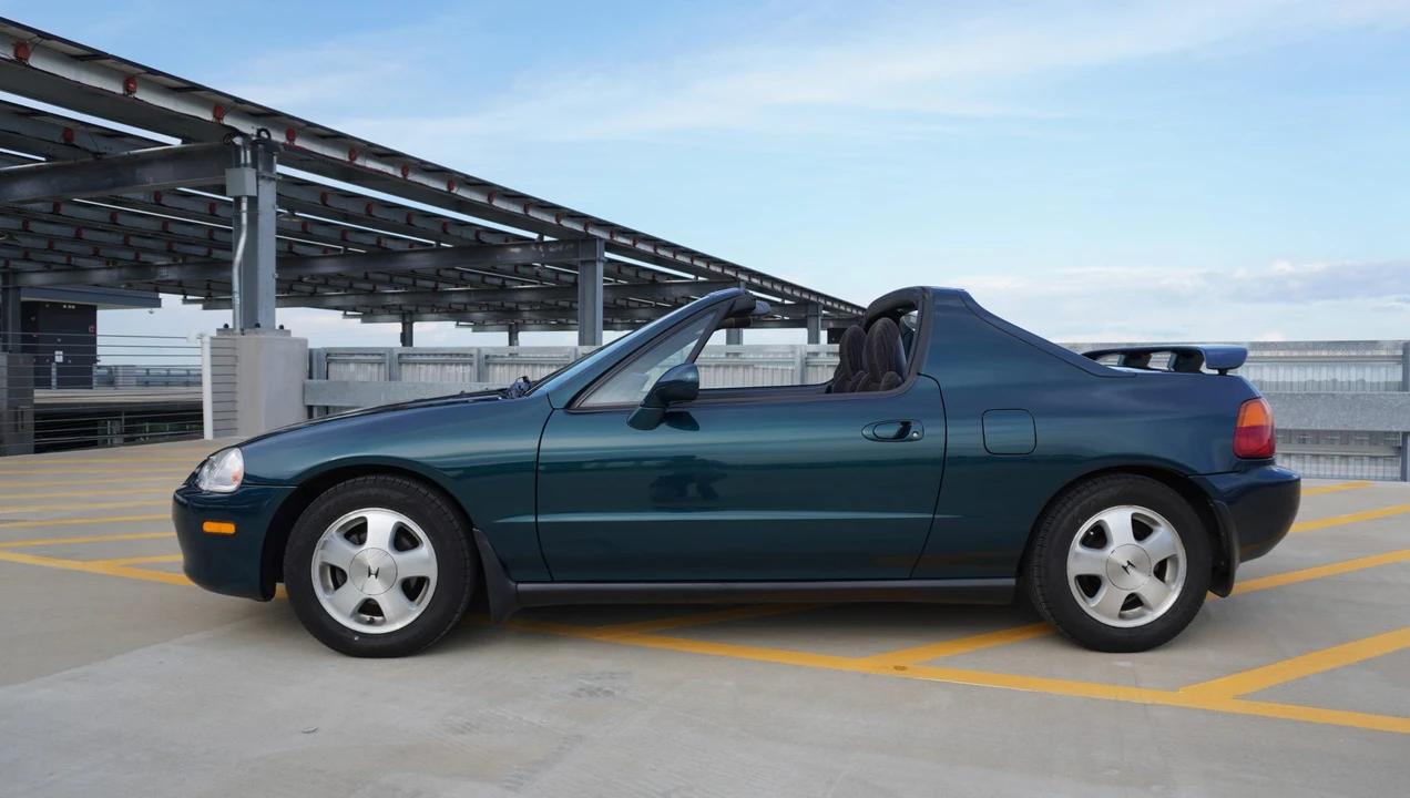 1996 Honda Del Sol - Image 15 of 31