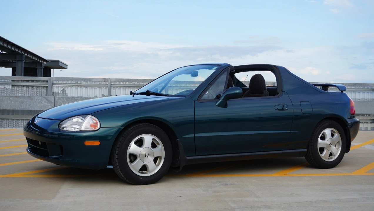 1996 Honda Del Sol - Image 11 of 31