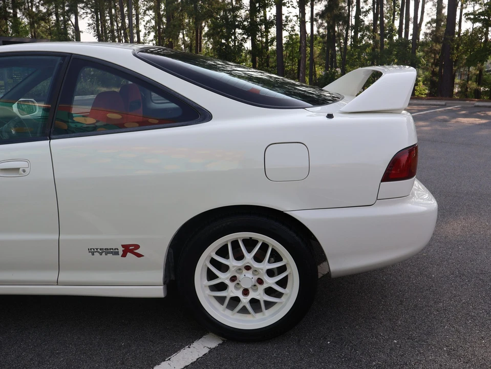 1996 Acura Integra Type R 3rd Gen - Image 16 of 31